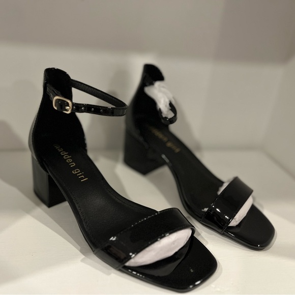 Madden Girl womens Sydneyy Heeled Sandal - Picture 2 of 5